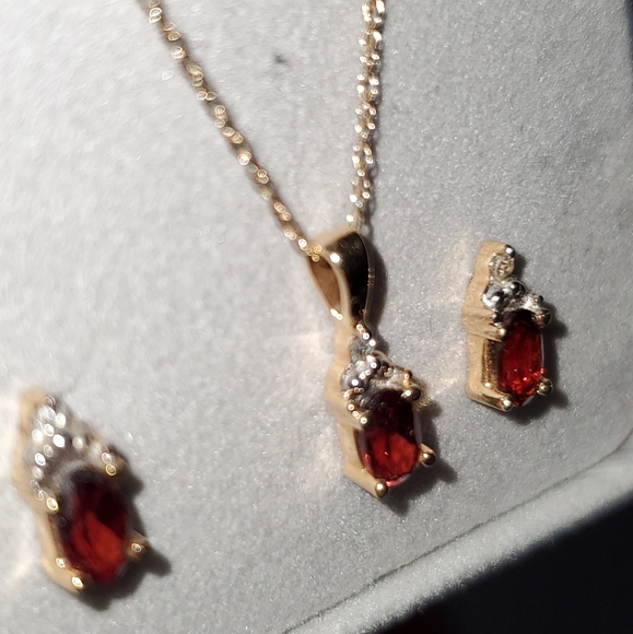 Gold Earrings and Necklace Set - Picture 1 of 17